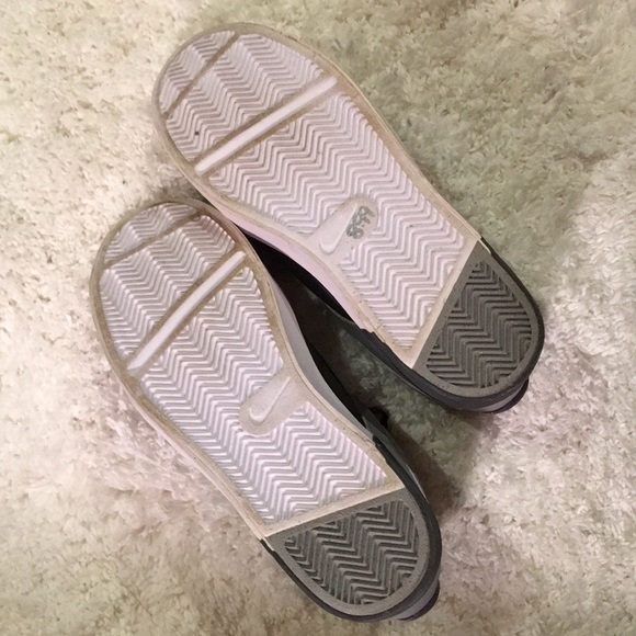 Host Pick!!! Nike Ryka shoes - Picture 11 of 13